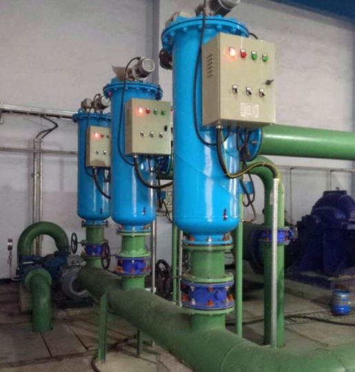 刷式過濾器設(shè)備應(yīng)用安裝現(xiàn)場 刷式過濾器設(shè)備應(yīng)用安裝現(xiàn)場